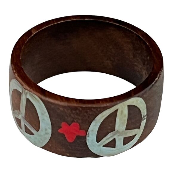 Vintage Wooden Ring Size 9.75 Handpainted With Peace Symbols Hippie Retro  13S - Picture 1 of 5